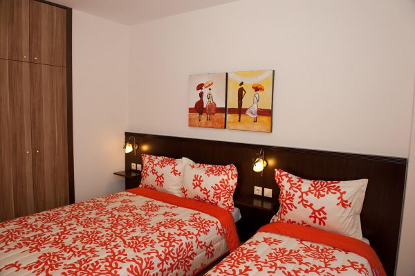 Villa Smeraldo Triple Room Nea Vrasna