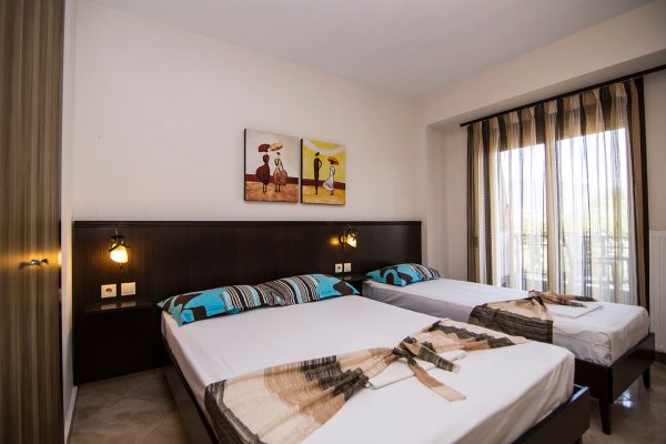 Villa Smeraldo Triple Room Nea Vrasna